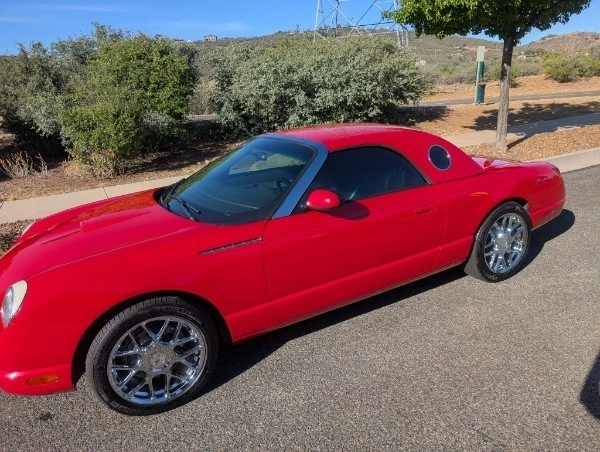 2002 Ford Thunderbird 11th Gen - Image 2 of 23