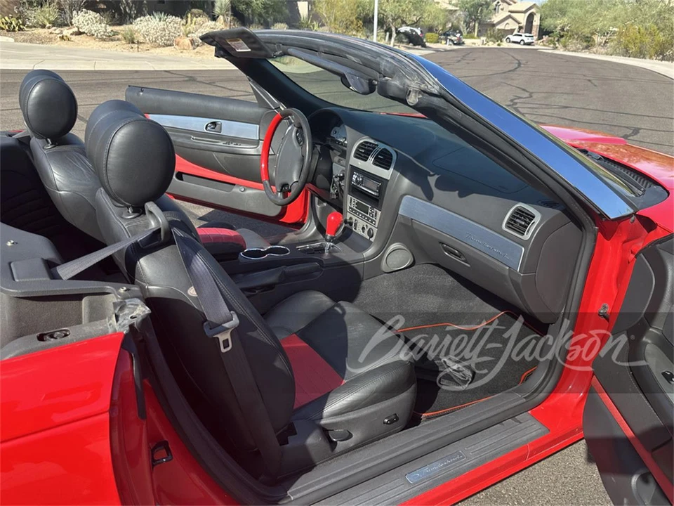 2002 Ford Thunderbird 11th Gen - Image 4 of 5