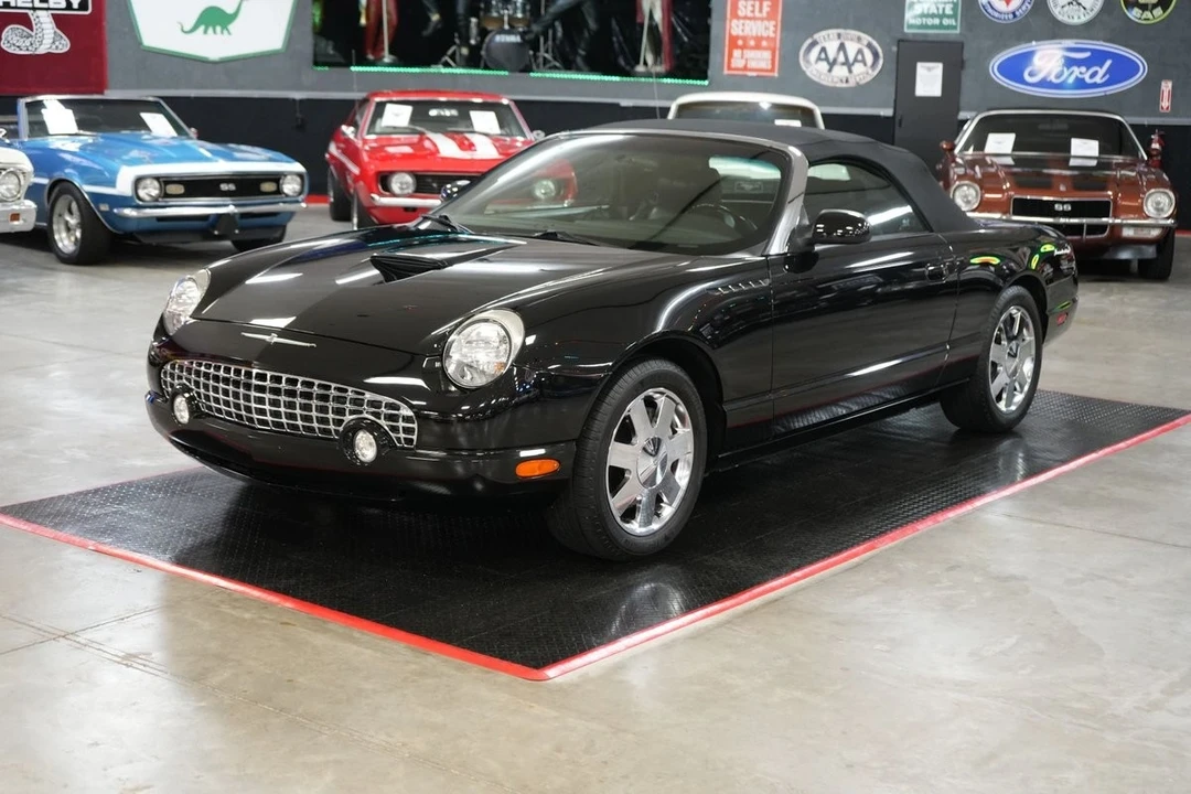 2002 Ford Thunderbird 11th Gen - Image 10 of 21