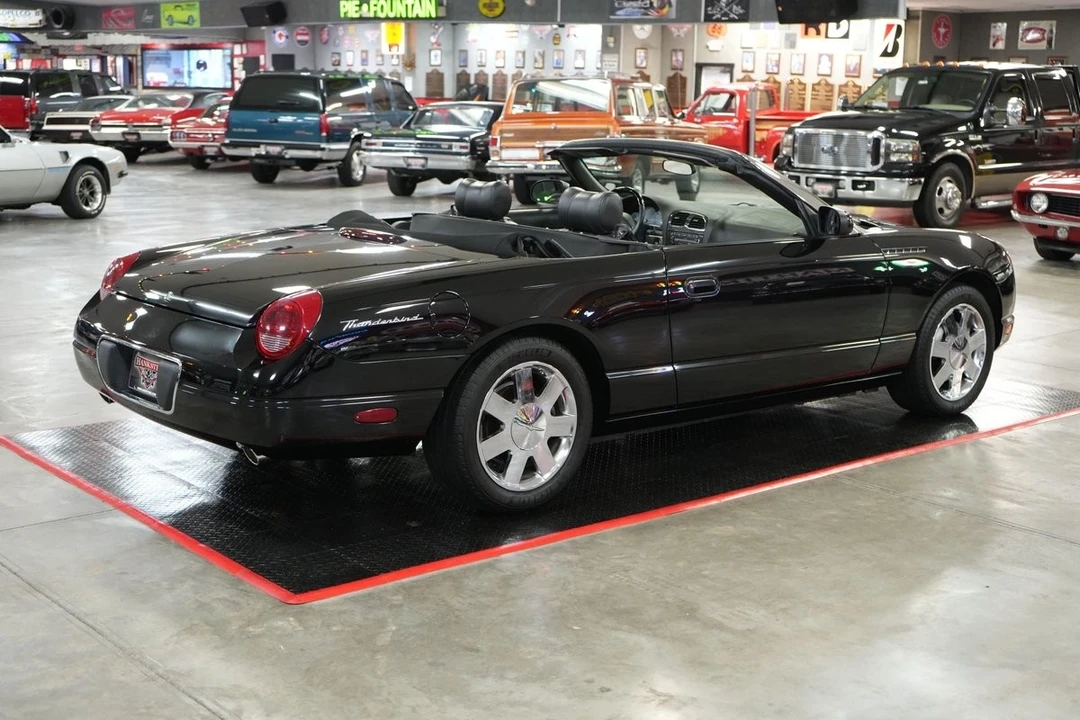 2002 Ford Thunderbird 11th Gen - Image 6 of 21