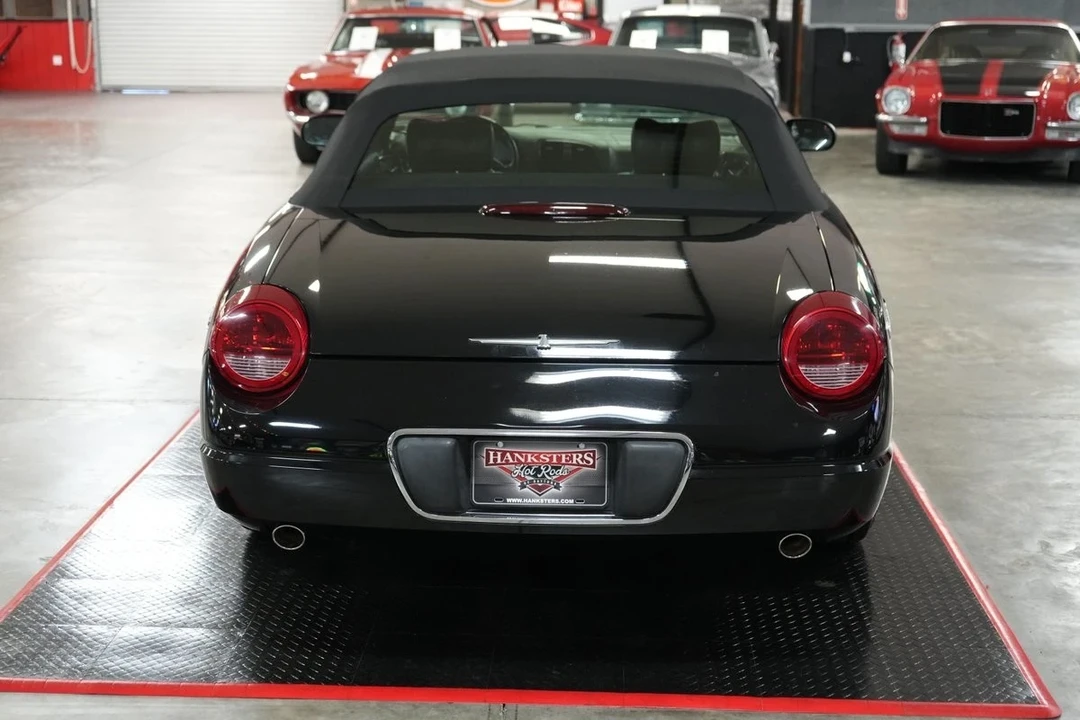 2002 Ford Thunderbird 10th Gen - Image 14 of 21