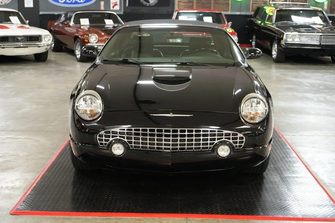 2002 Ford Thunderbird 11th Gen - Image 18 of 21