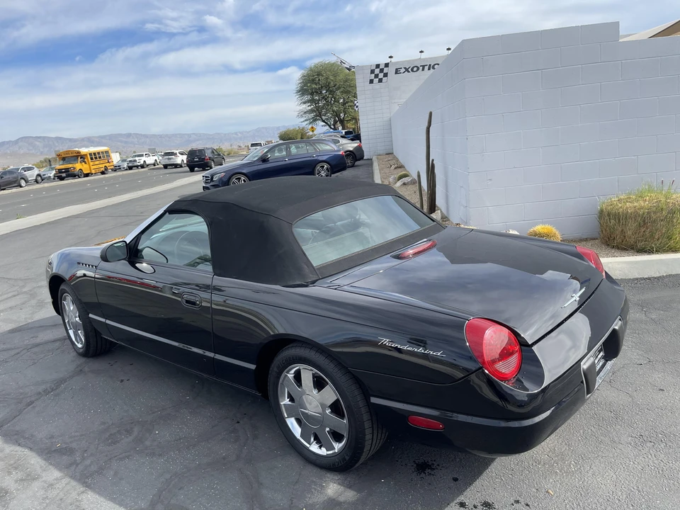 2002 Ford Thunderbird 11th Gen - Image 16 of 31