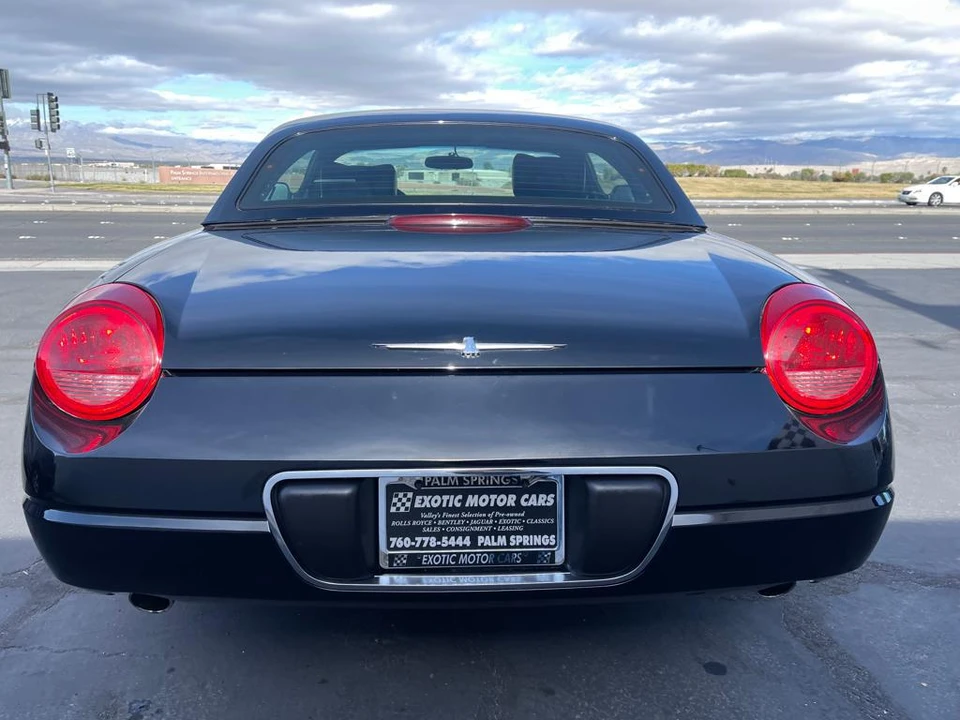2002 Ford Thunderbird 11th Gen - Image 19 of 31
