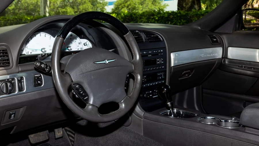 2002 Ford Thunderbird 11th Gen - Image 18 of 25