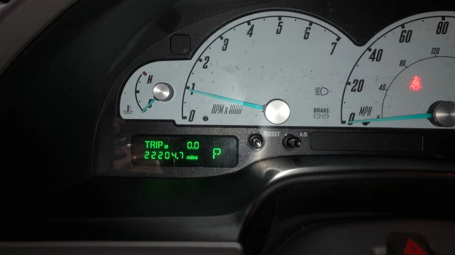 2002 Ford Thunderbird 11th Gen - Image 20 of 25