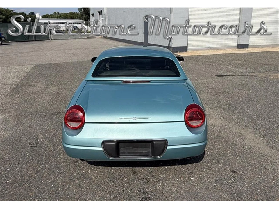 2002 Ford Thunderbird 11th Gen - Image 21 of 31