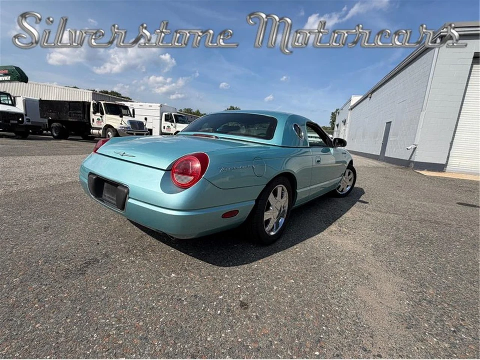 2002 Ford Thunderbird 11th Gen - Image 5 of 31