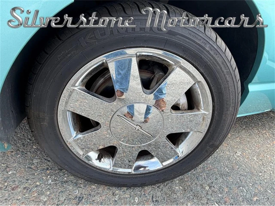 2002 Ford Thunderbird 11th Gen - Image 30 of 31