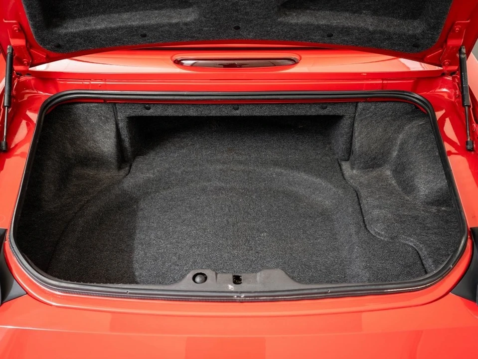 2002 Ford Thunderbird 11th Gen - Image 19 of 21