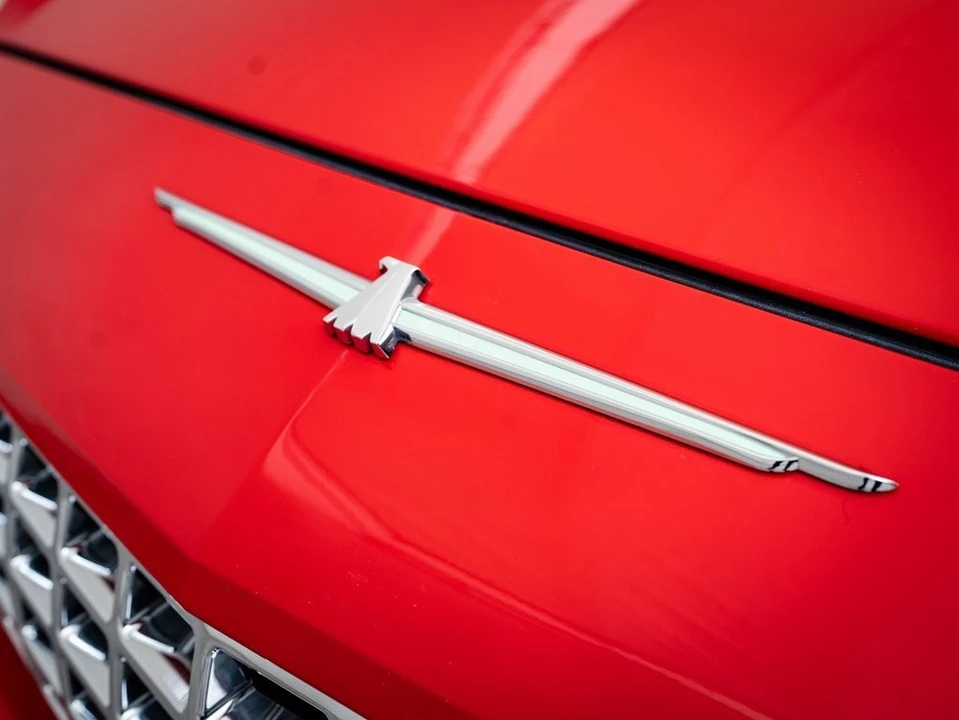 2002 Ford Thunderbird 11th Gen - Image 16 of 21