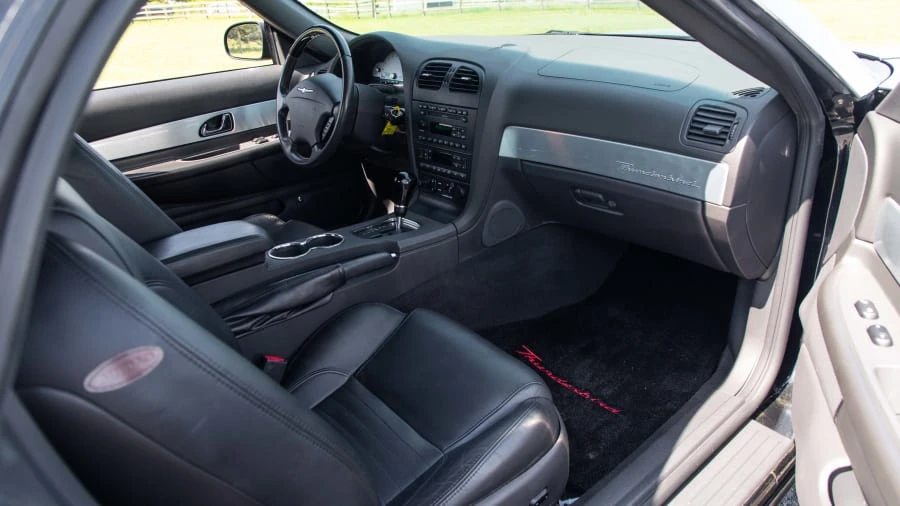 2002 Ford Thunderbird 11th Gen - Image 5 of 12