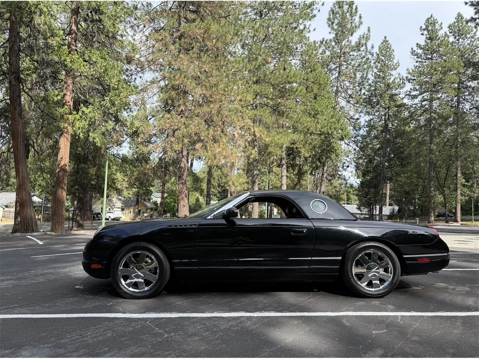 2002 Ford Thunderbird 11th Gen - Image 5 of 31