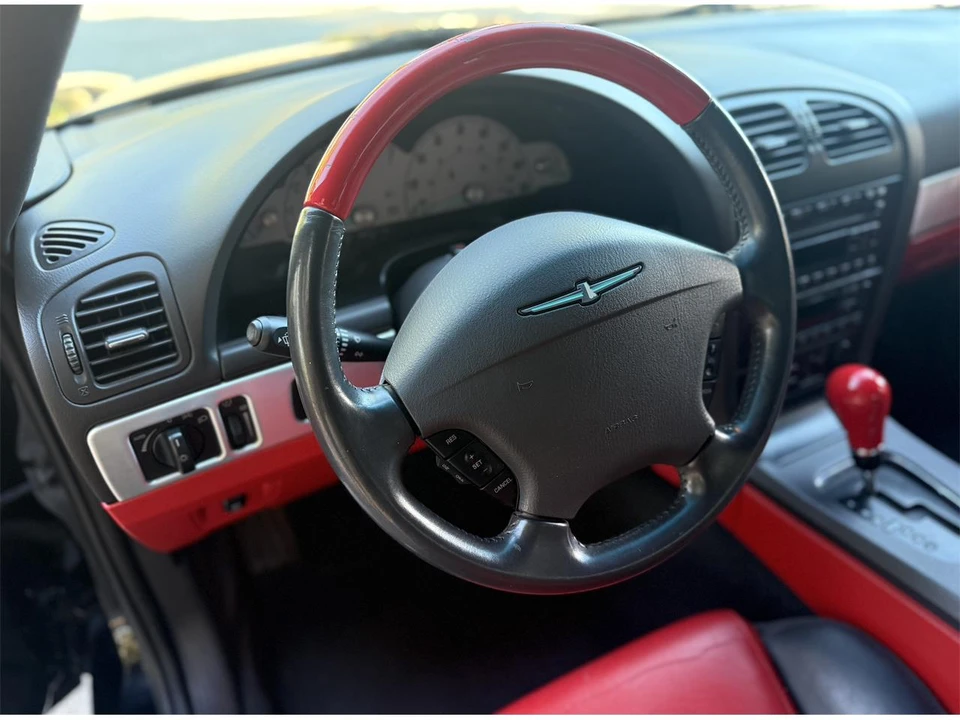 2002 Ford Thunderbird 11th Gen - Image 20 of 31