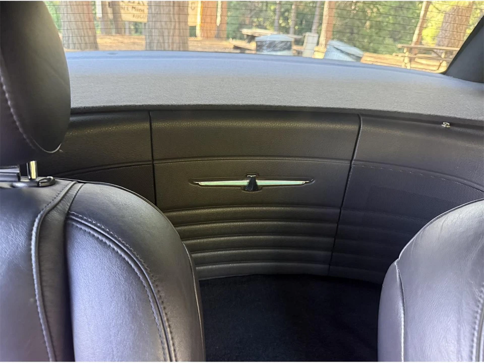 2002 Ford Thunderbird 11th Gen - Image 23 of 31