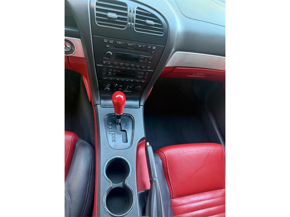 2002 Ford Thunderbird 11th Gen - Image 28 of 31