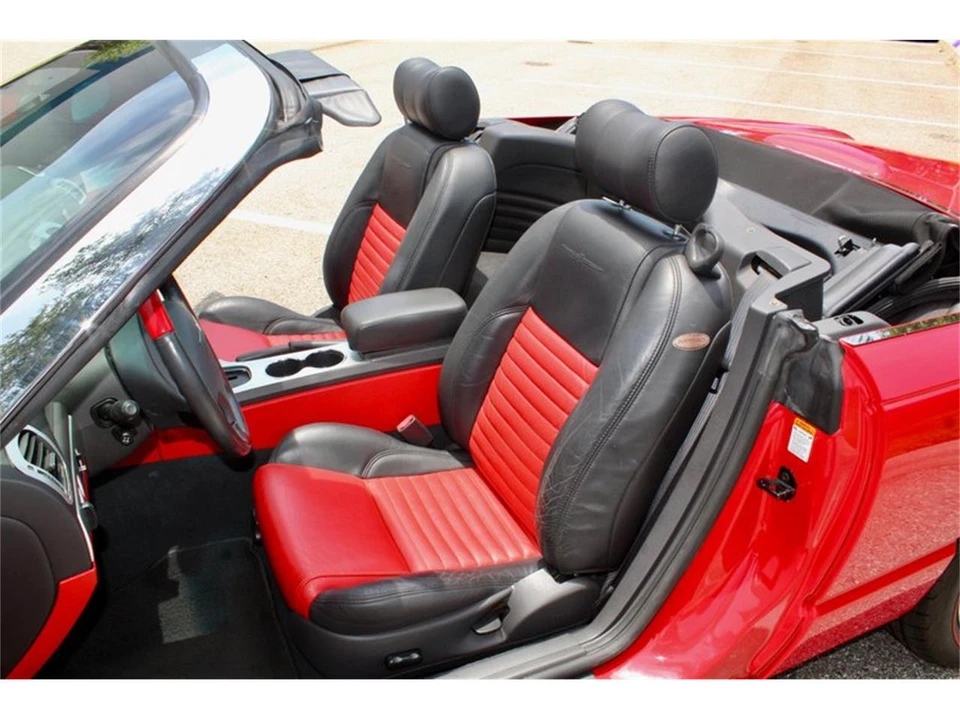 2002 Ford Thunderbird 11th Gen - Image 27 of 31