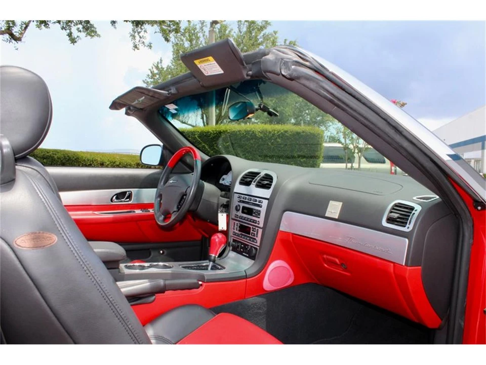 2002 Ford Thunderbird 11th Gen - Image 21 of 31