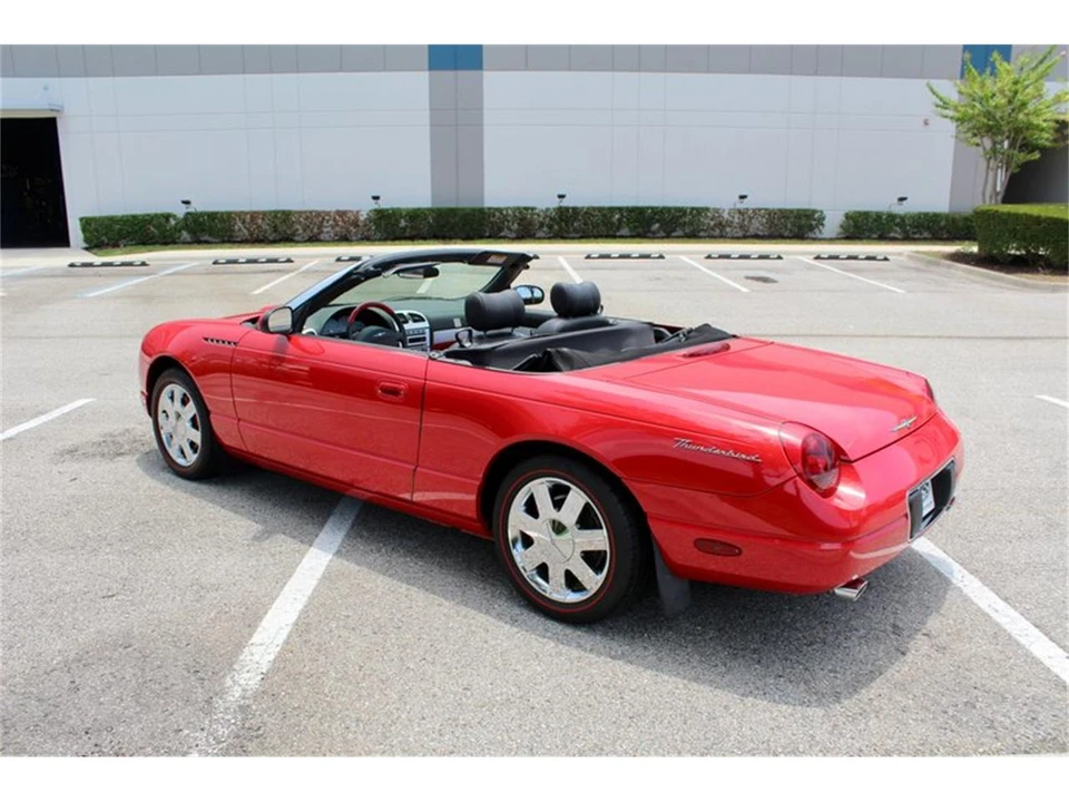 2002 Ford Thunderbird 11th Gen - Image 15 of 31