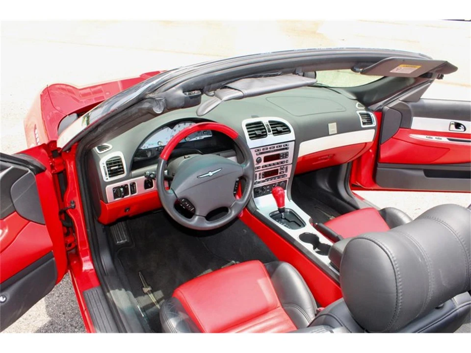 2002 Ford Thunderbird 11th Gen - Image 25 of 31