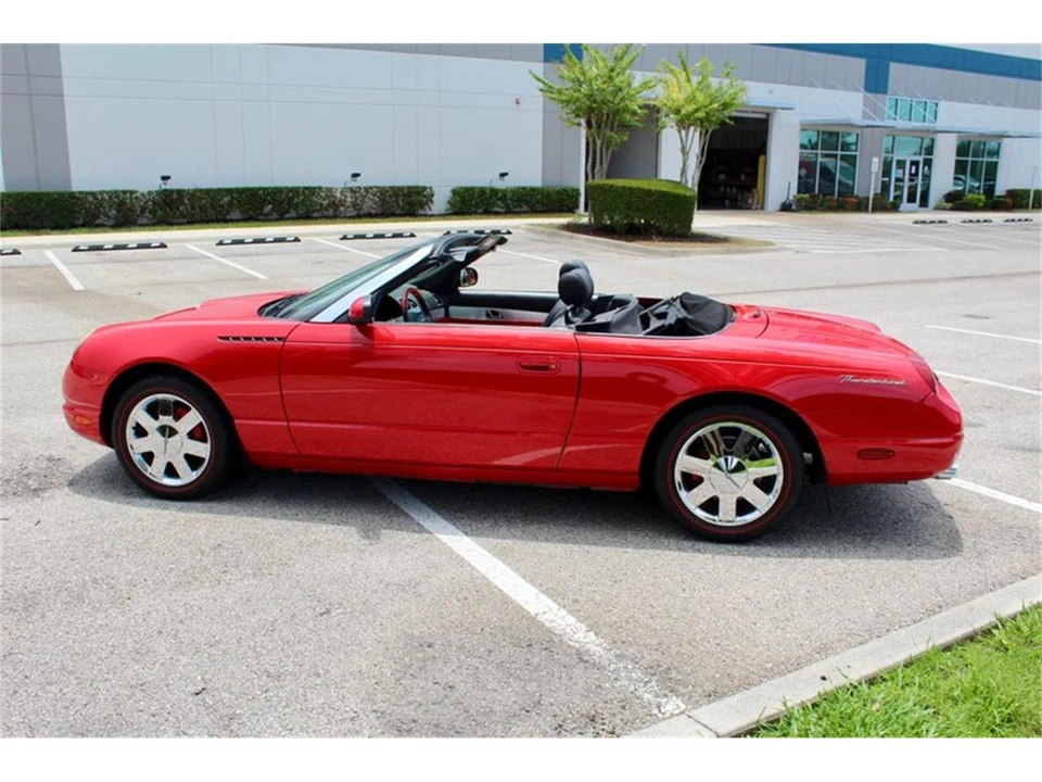 2002 Ford Thunderbird 11th Gen - Image 14 of 31