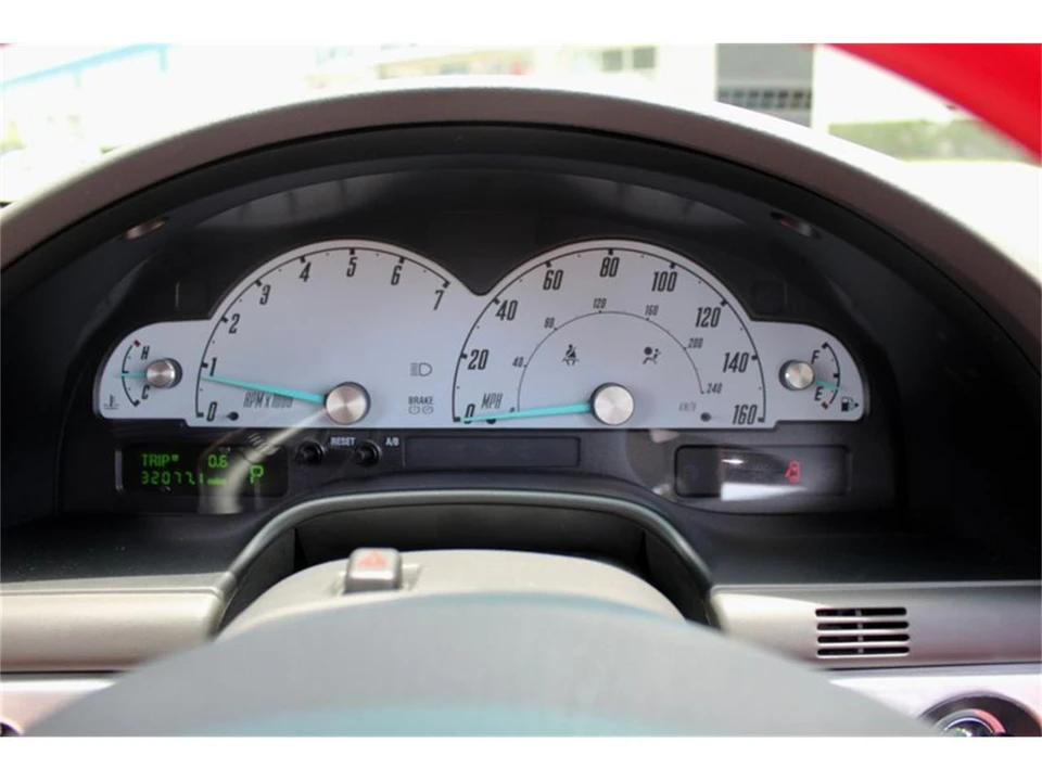 2002 Ford Thunderbird 11th Gen - Image 30 of 31