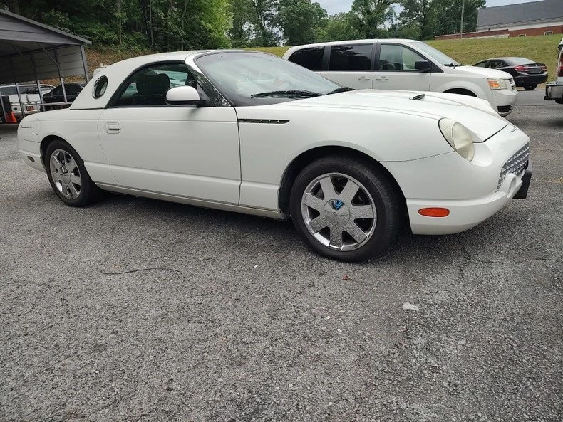 2002 Ford Thunderbird 11th Gen - Image 3 of 18