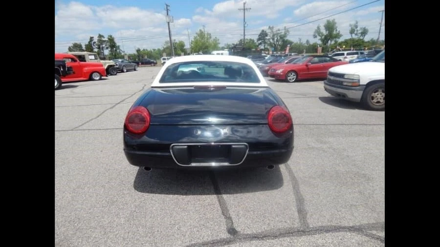 2002 Ford Thunderbird 11th Gen - Image 11 of 15