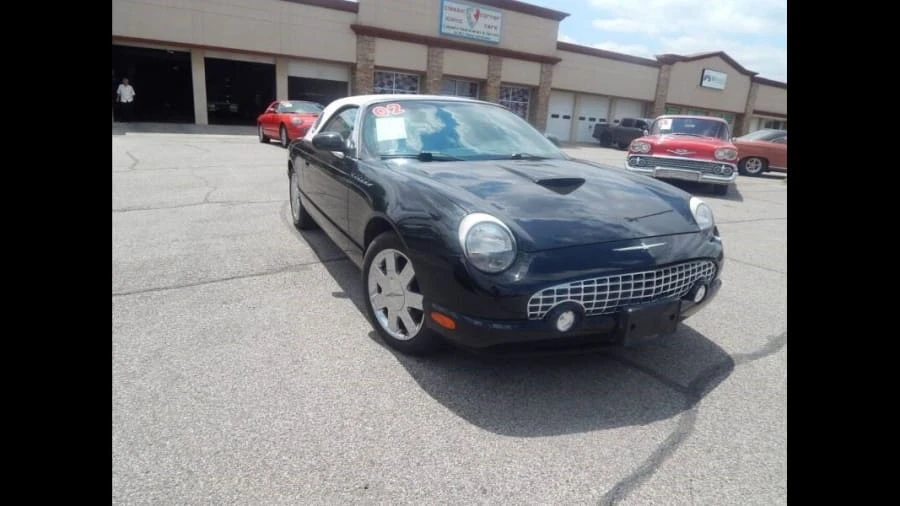 2002 Ford Thunderbird 11th Gen - Image 14 of 15
