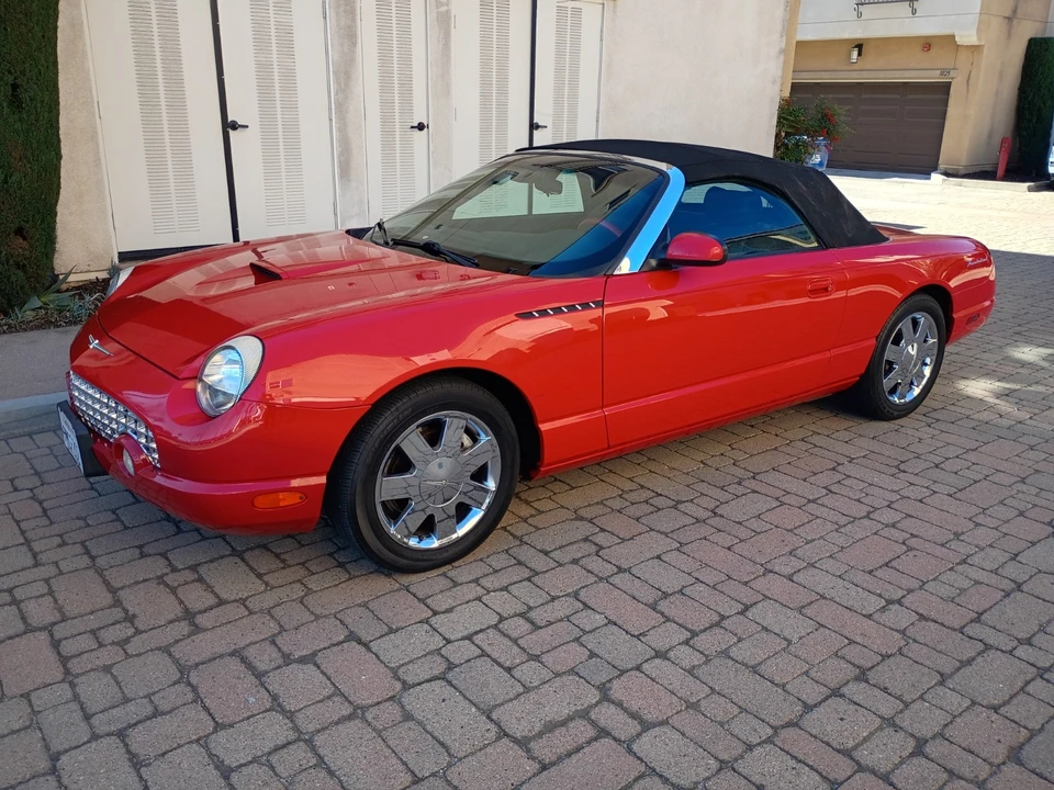 2002 Ford Thunderbird 10th Gen - Image 11 of 21