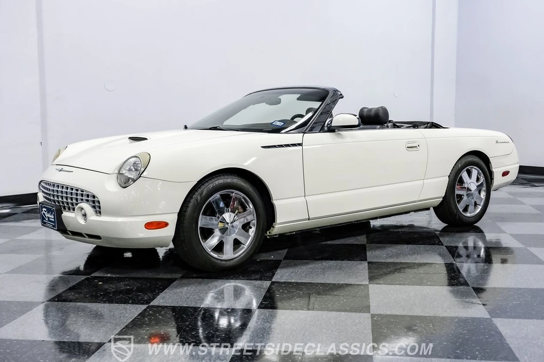 2002 Ford Thunderbird 11th Gen - Image 6 of 12