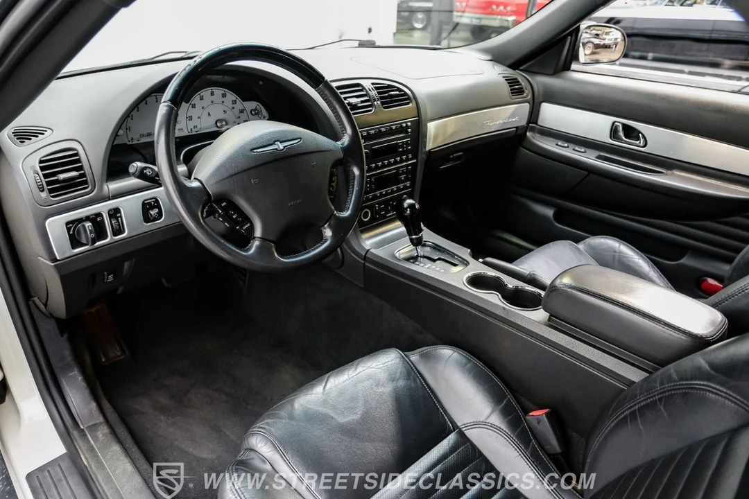 2002 Ford Thunderbird 11th Gen - Image 5 of 12