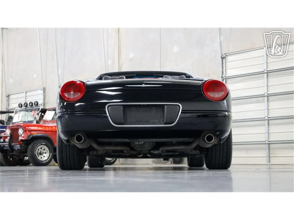 2002 Ford Thunderbird 11th Gen - Image 6 of 31