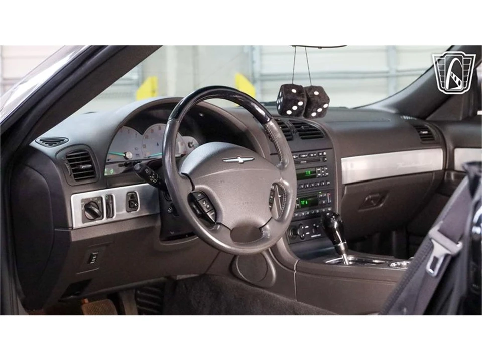 2002 Ford Thunderbird 11th Gen - Image 14 of 31