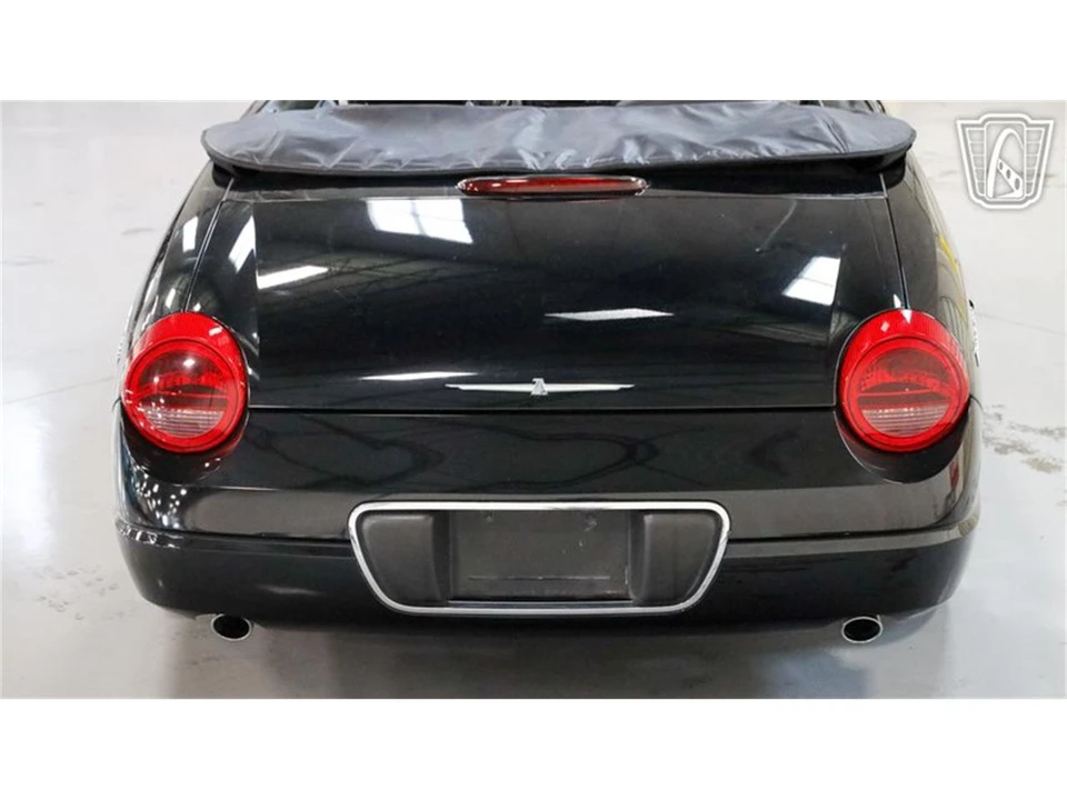 2002 Ford Thunderbird 11th Gen - Image 9 of 31