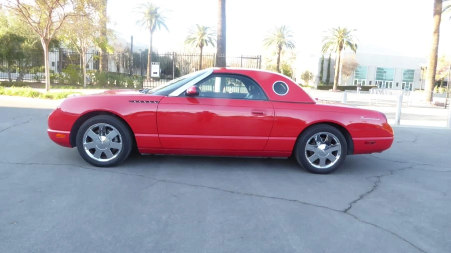 2002 Ford Thunderbird 11th Gen - Image 2 of 8