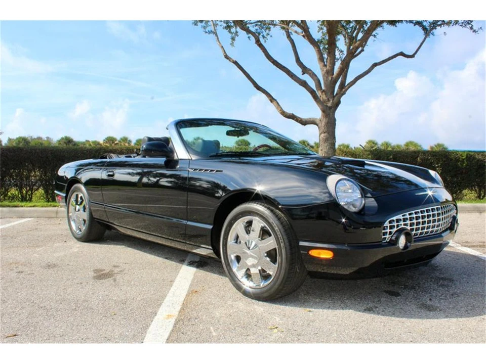 2002 Ford Thunderbird 11th Gen - Image 4 of 31