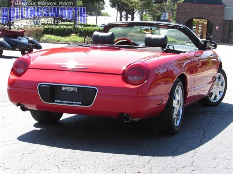 2002 Ford Thunderbird 11th Gen - Image 19 of 27