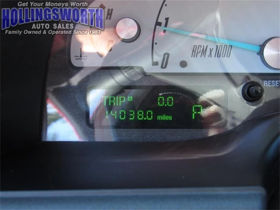 2002 Ford Thunderbird 11th Gen - Image 10 of 27