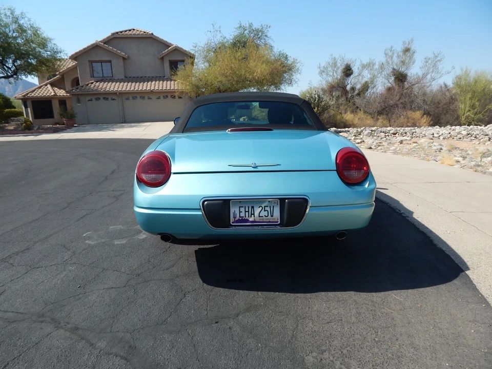 2002 Ford Thunderbird 11th Gen - Image 7 of 19