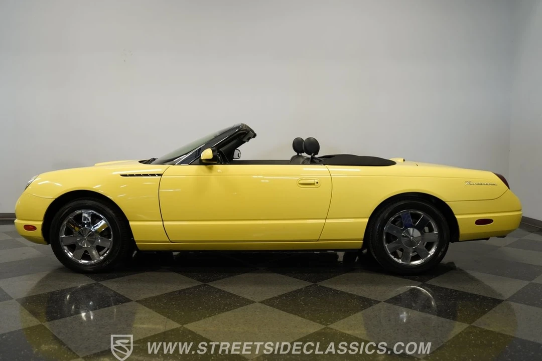 2002 Ford Thunderbird 11th Gen - Image 2 of 12