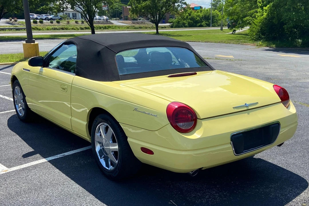2002 Ford Thunderbird 11th Gen - Image 4 of 31