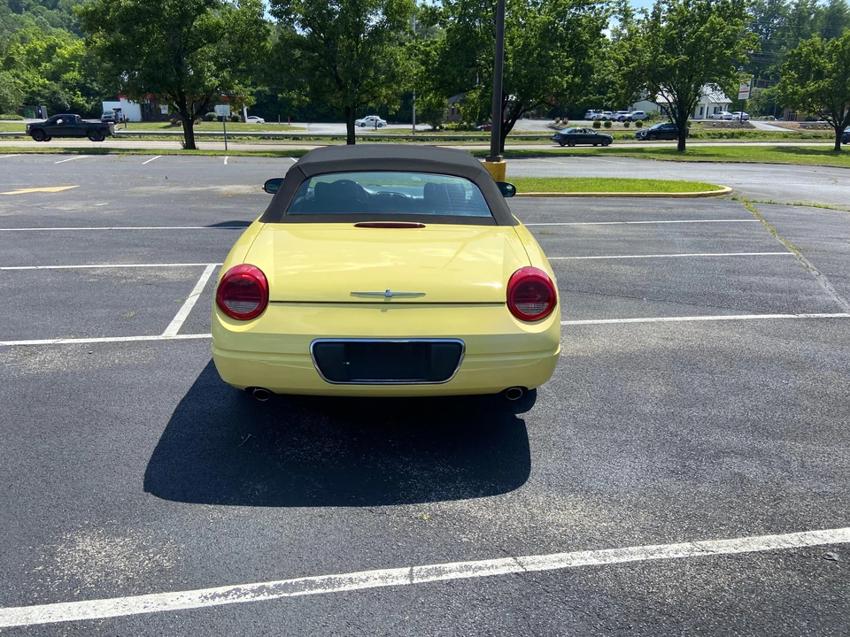 2002 Ford Thunderbird 11th Gen - Image 20 of 31