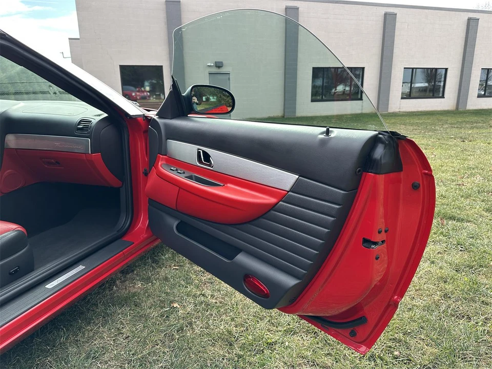 2002 Ford Thunderbird 11th Gen - Image 13 of 31