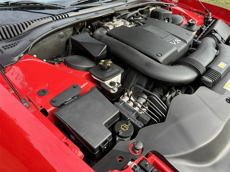2002 Ford Thunderbird 11th Gen - Image 17 of 31