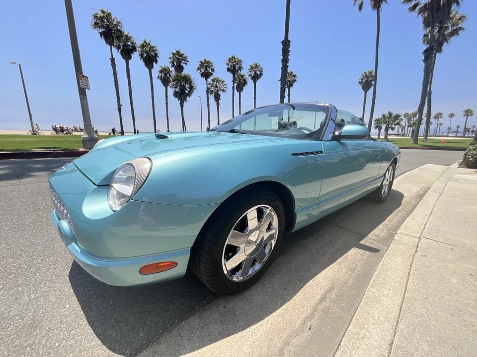 2002 Ford Thunderbird 11th Gen - Image 8 of 15