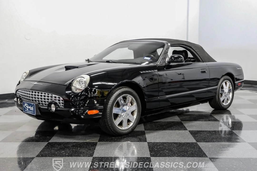 2002 Ford Thunderbird 11th Gen - Image 19 of 21