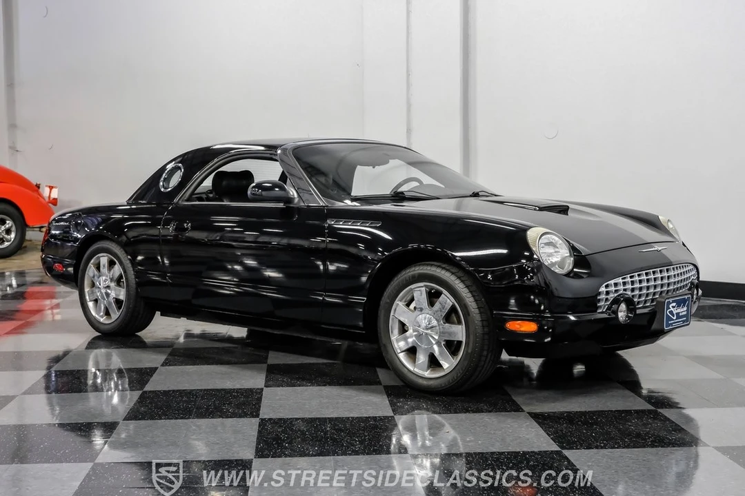 2002 Ford Thunderbird 11th Gen - Image 15 of 21