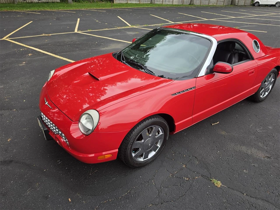 2002 Ford Thunderbird 11th Gen - Image 7 of 31