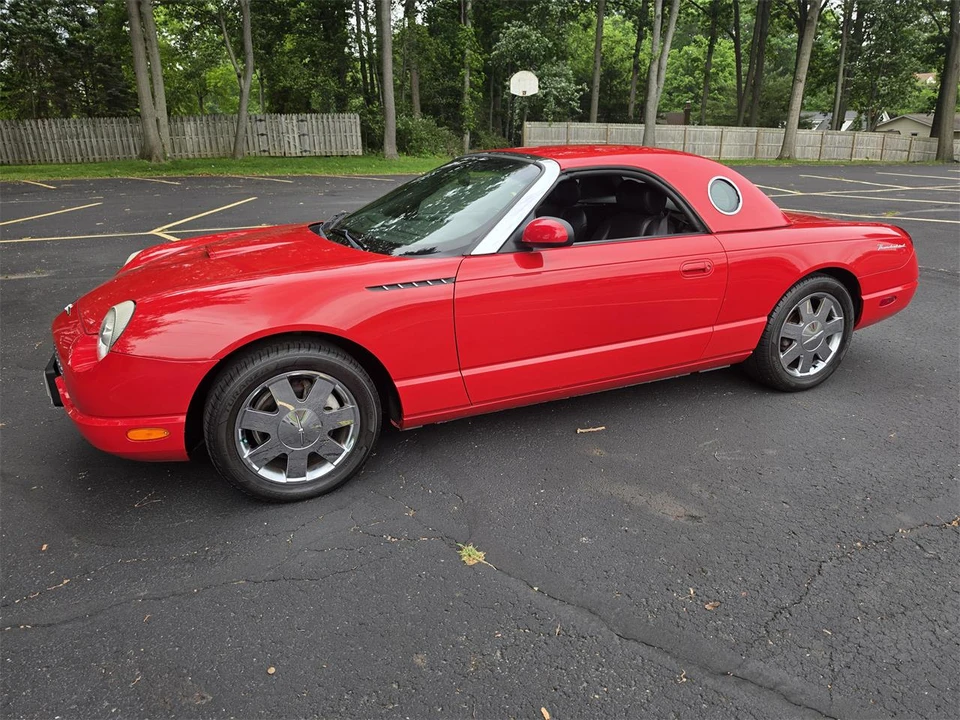 2002 Ford Thunderbird 11th Gen - Image 8 of 31